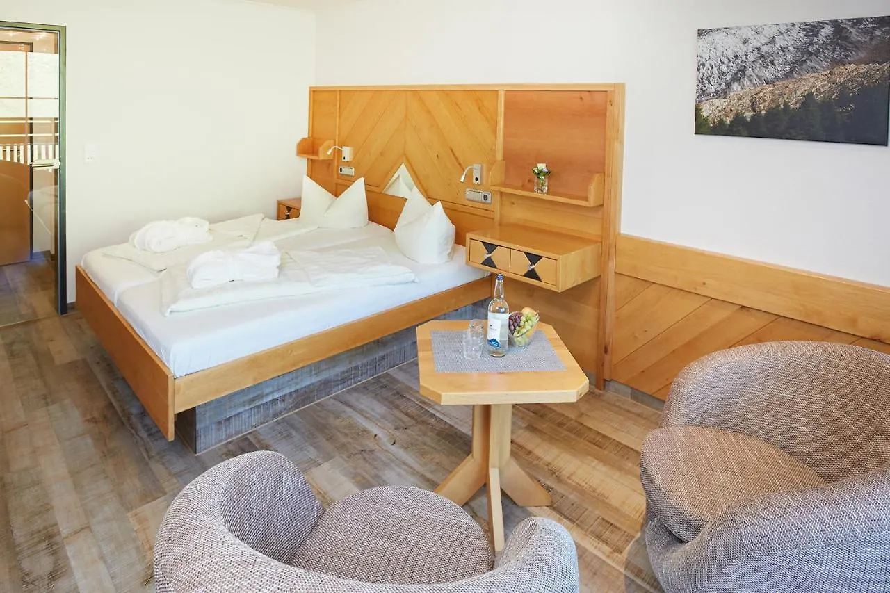Wohlfühlhotel Frohsinn Fischen im Allgäu Hotel